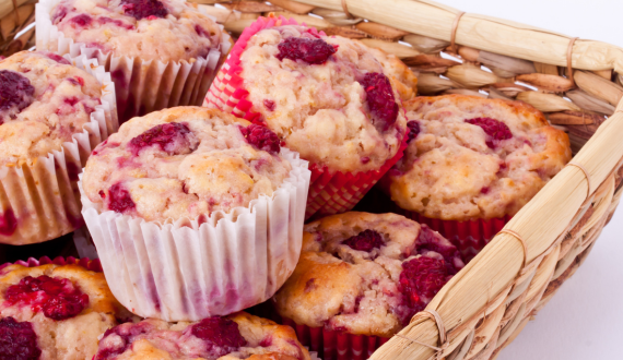 STRAWBERRY CRUFFIN