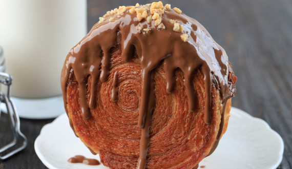 CHOCOLATE NEW YORK ROLL